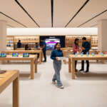 Apple、インド2店舗目となる Apple Saket の店内画像を公開